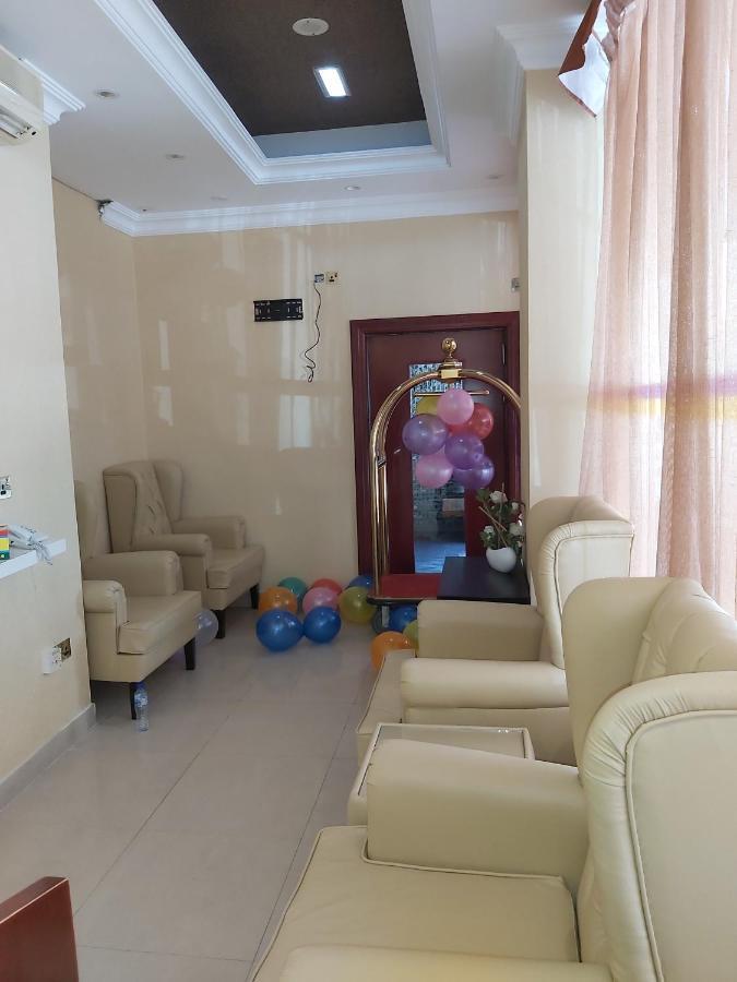 Bliss Hotel Дубай Екстериор снимка
