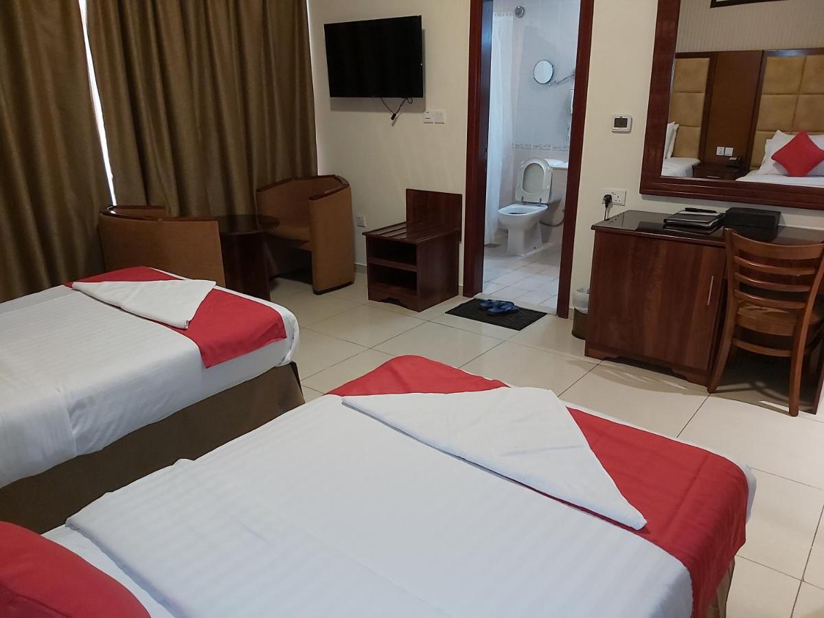 Bliss Hotel Дубай Екстериор снимка